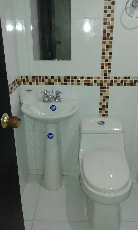 Hostal Residencial El Castillo Santa Marta  Zewnętrze zdjęcie